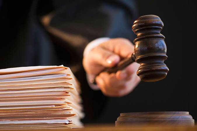 При рассмотрении заявления о выдаче исполнительного документа хозсуды Беларуси не вправе пересматривать решение третейского суда При рассмотрении заявления о выдаче исполнительного документа хозсуды Беларуси не вправе пересматривать решение третейского суда