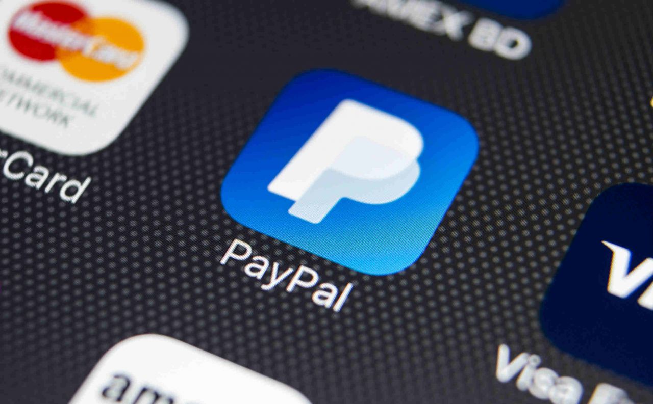 PayPal разрешила оплачивать криптовалютой покупки