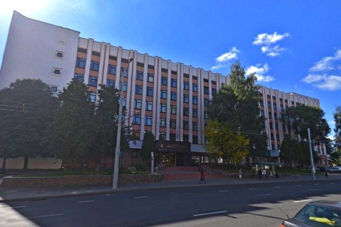 На директора частной фирмы завели пять уголовных дел за финансовые махинации
