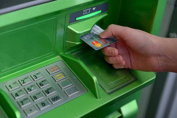 Раскрыт новый для Беларуси способ хищения денег из банкоматов