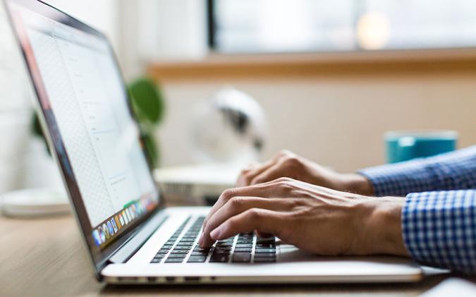 Какие электронные услуги станут доступны белорусам в ближайшем будущем, рассказали в НЦЭУ