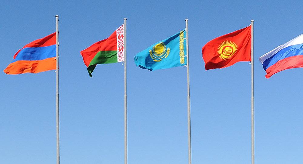 ЕЭК разъясняет белорусскому бизнесу правила конкуренции на трансграничных рынках ЕАЭС